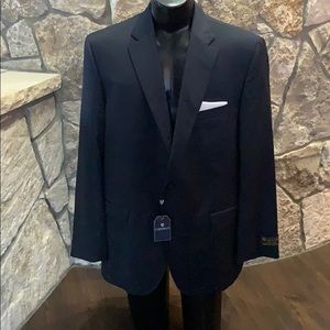 CREMIEUX Beautiful Men’s Navy Suit 100% wool. NWT